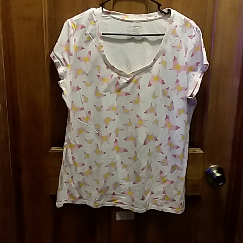 Butterfly tee